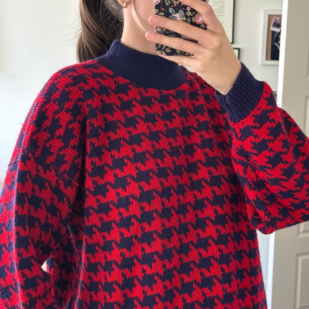 Vintage Red & Navy Houndstooth Knit Sweater - Picture 4 of 4